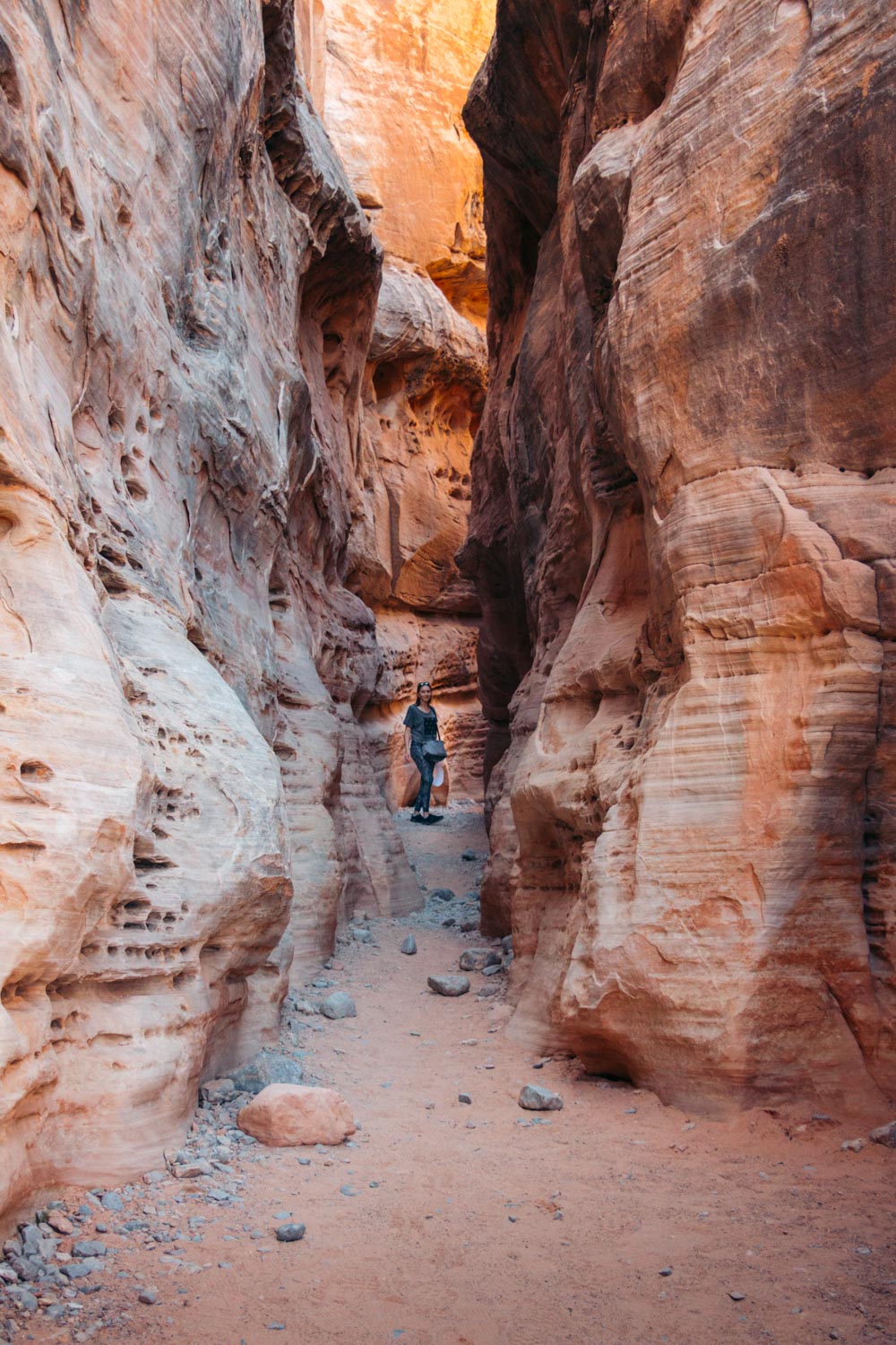 Hike White Domes Trail in Valley of Fire - Roads and Destinations