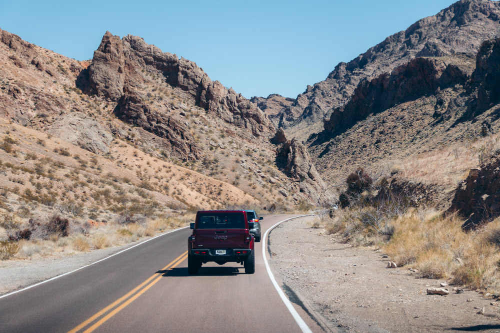 Visit Valley of Fire State Park - Roads and Destinations