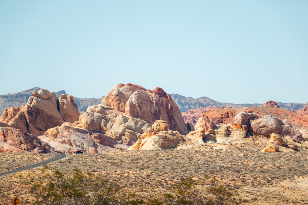 Visit Valley of Fire State Park - Roads and Destinations