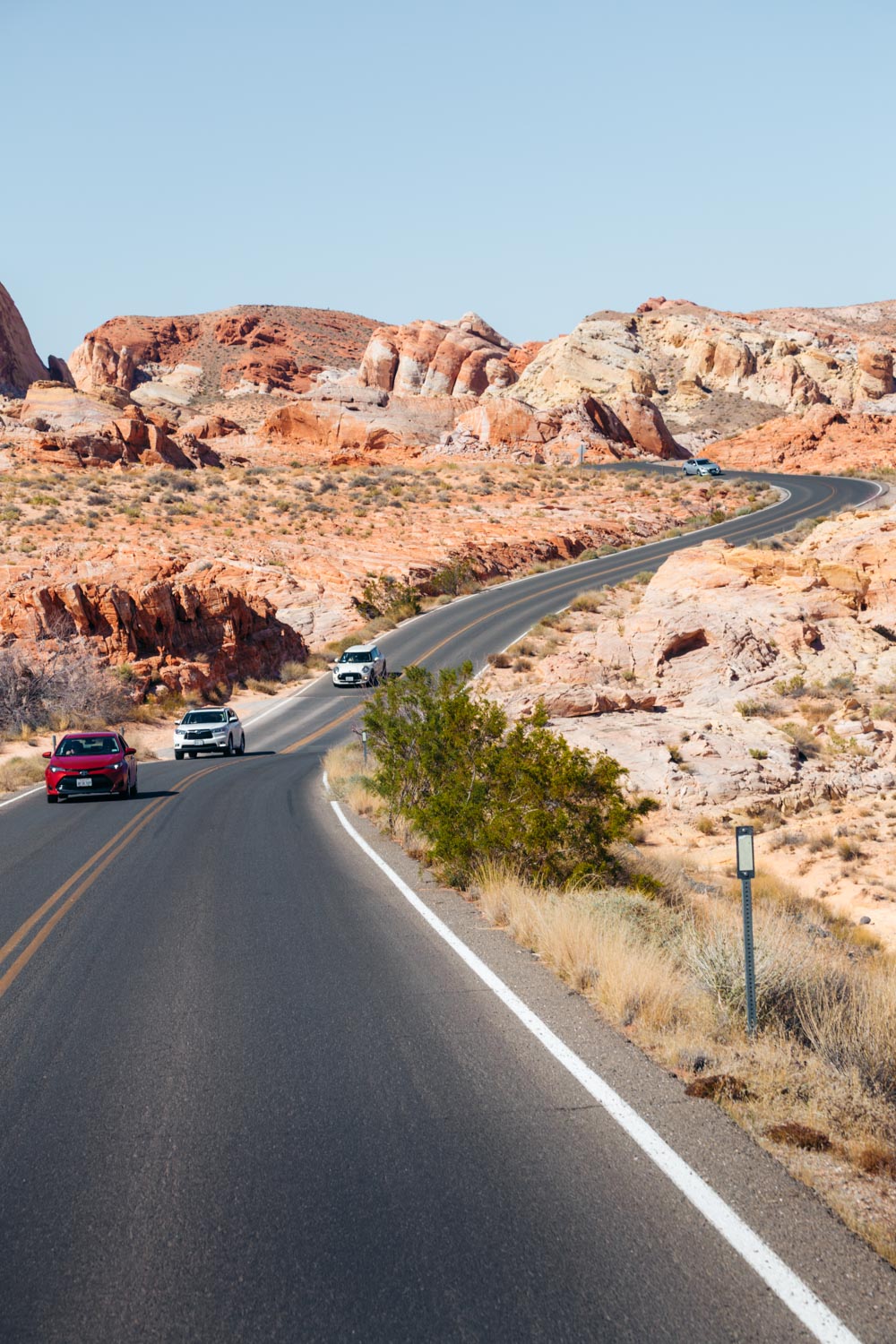 Visit Valley of Fire State Park - Roads and Destinations