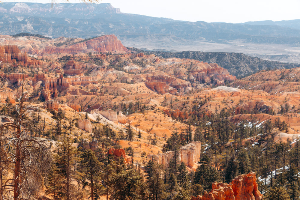 Bryce Canyon National Park - Roads and Destinations