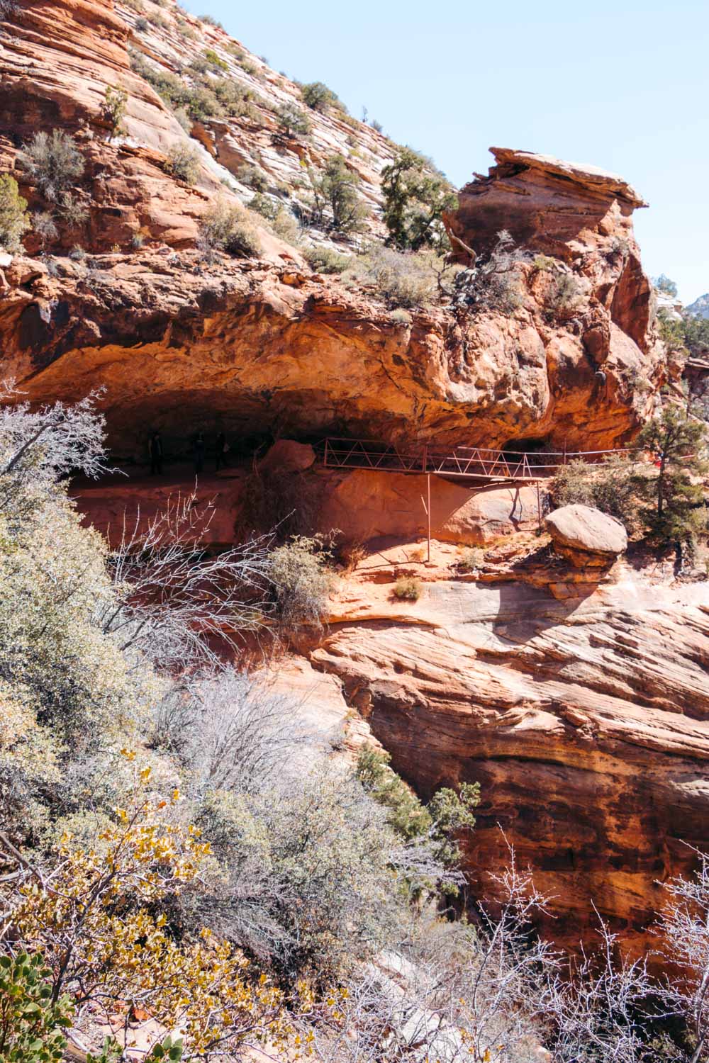 Hike Zion Canyon Overlook Trail - Roads and Destinations