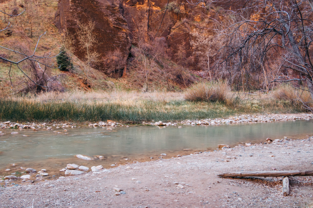 Riverside Walk Trail - Roads and Destinations.