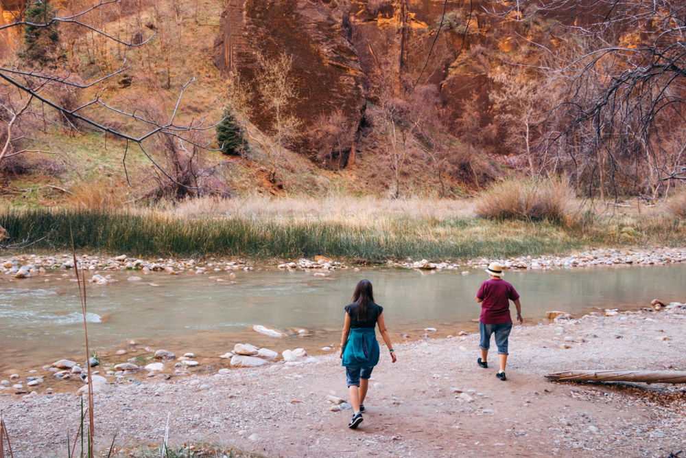 Zion Riverside Walk Trail hike - Roads and Destinations