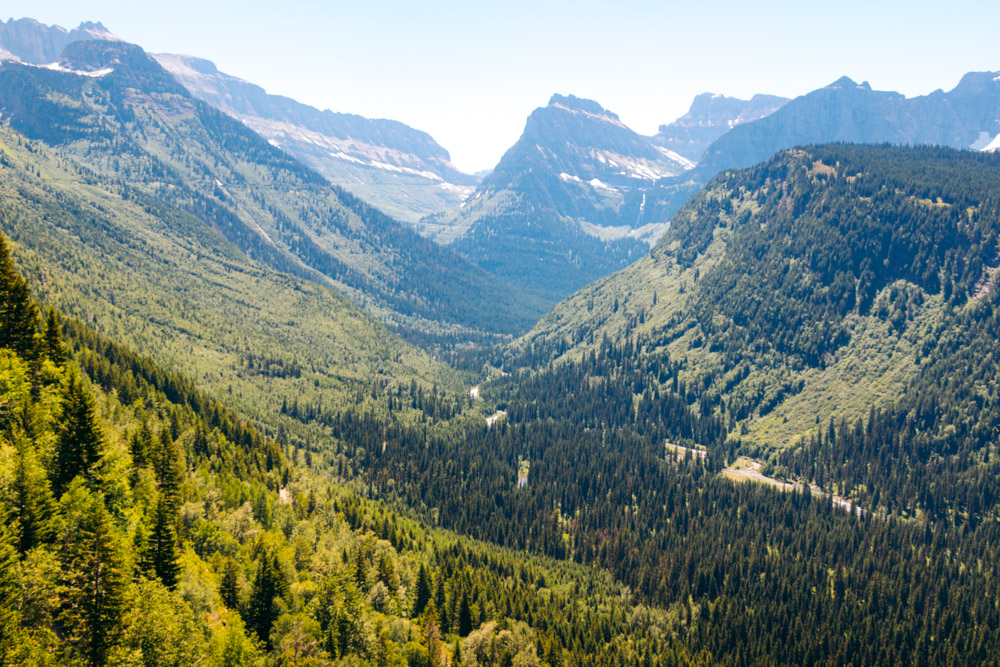 Glacier National Park Travel Guide, Visit 5 Main Sections - Roads and Destinations