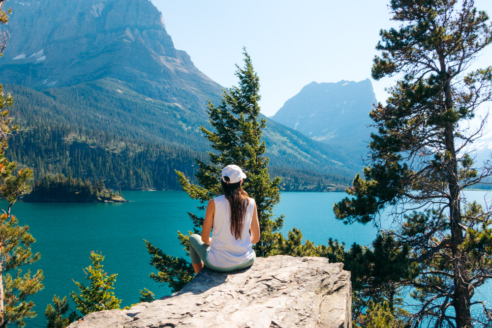 Glacier National Park Travel Guide, Visit 5 Main Sections - Roads and Destinations