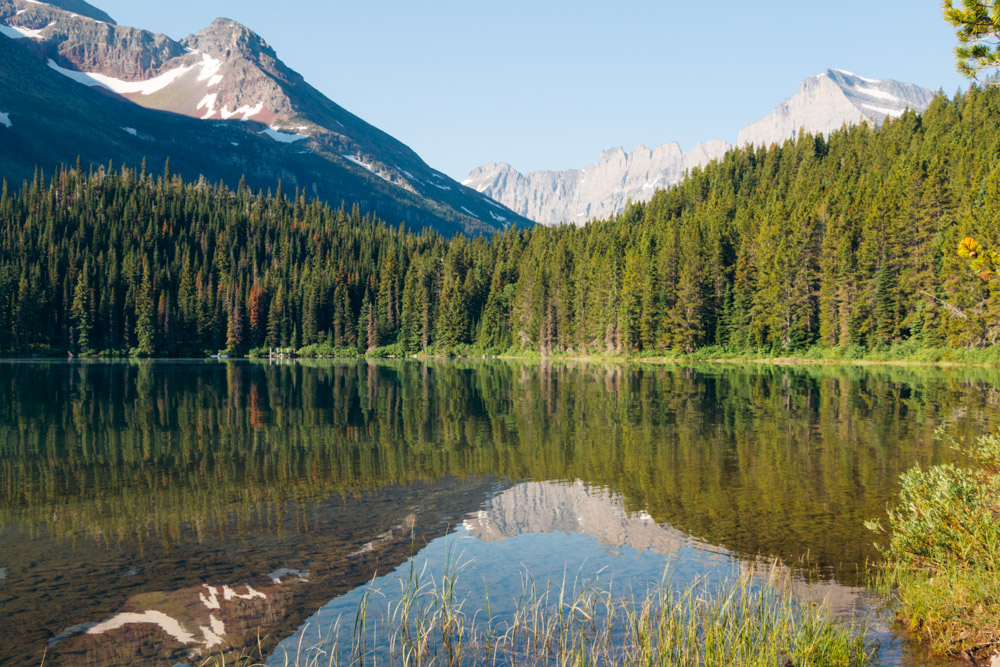 Iconic Photo Spots in Glacier National Park - Roads and Destinations