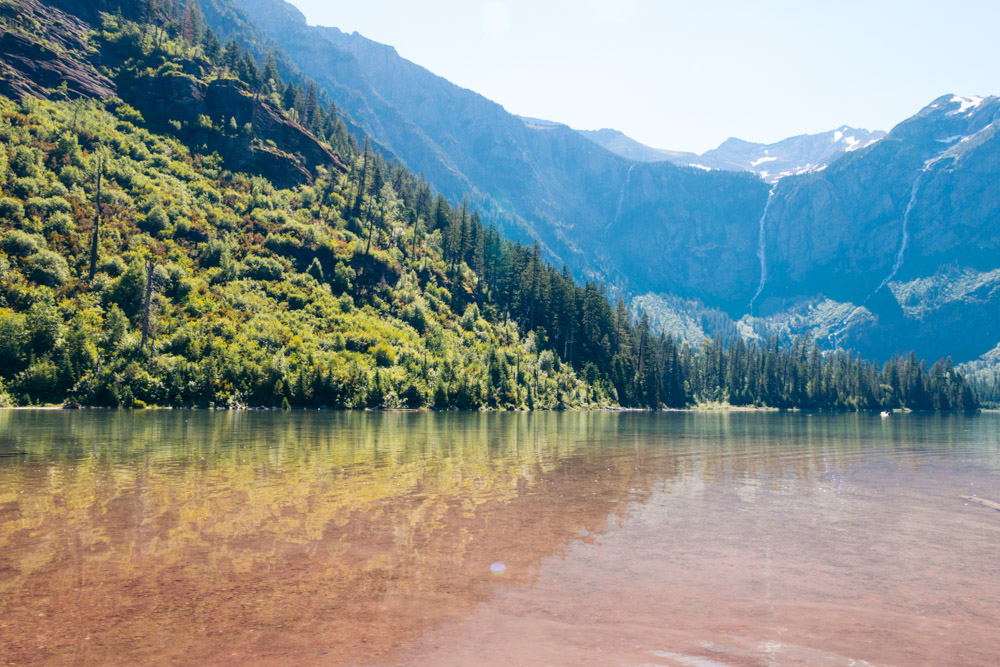 Iconic Photo Spots in Glacier National Park - Roads and Destinations