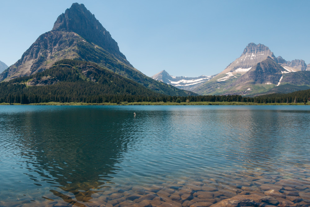 Iconic Photo Spots in Glacier National Park - Roads and Destinations