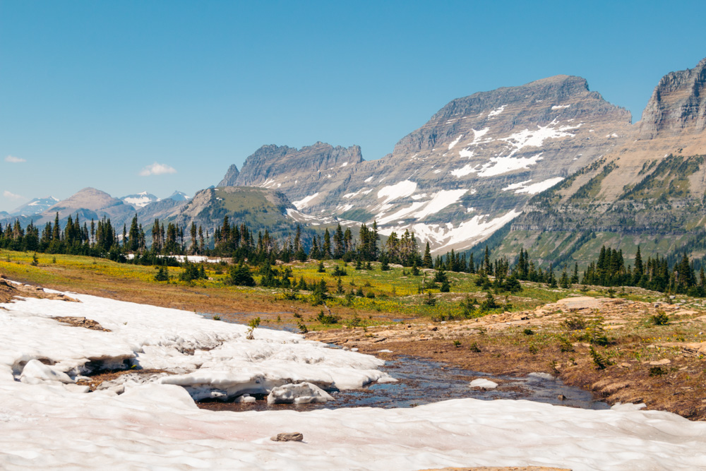 Hidden Lake Overlook Hike ----- Roads and Destinations