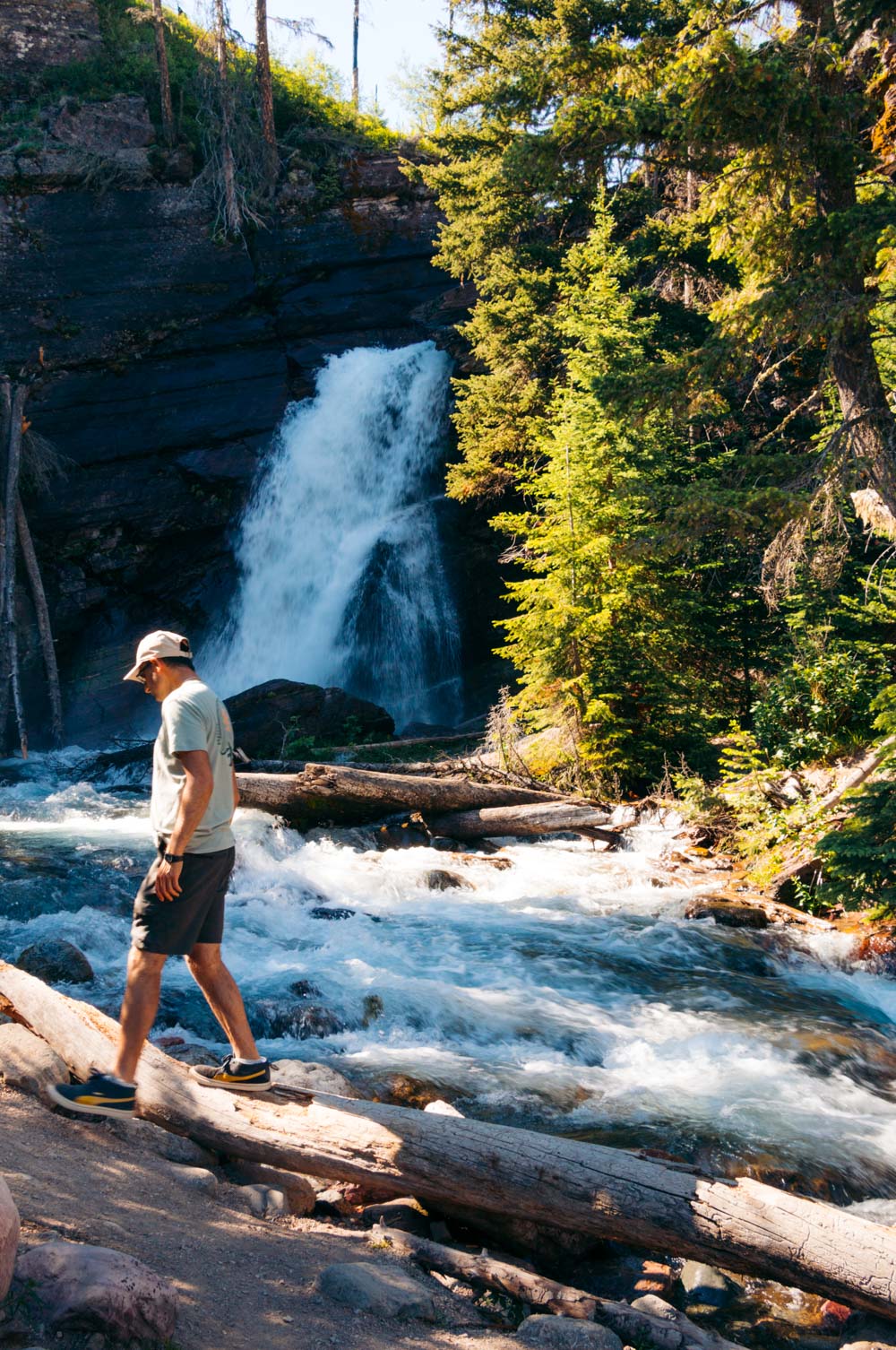 Hike to Baring Falls - Roads and Destinations