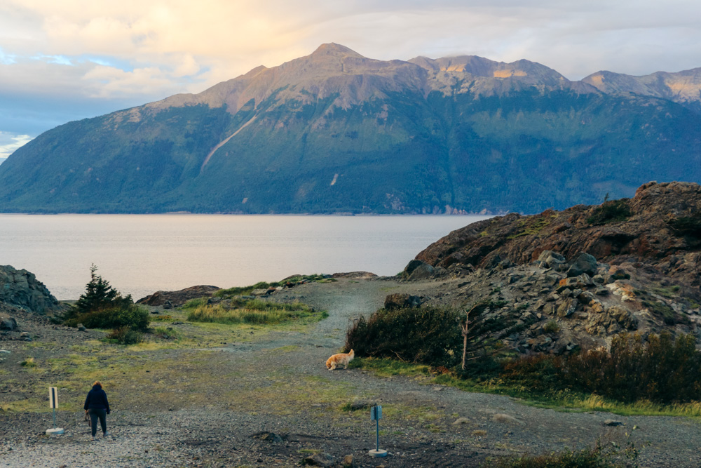 Anchorage -   Seward Road Trip - Roads and Destinations