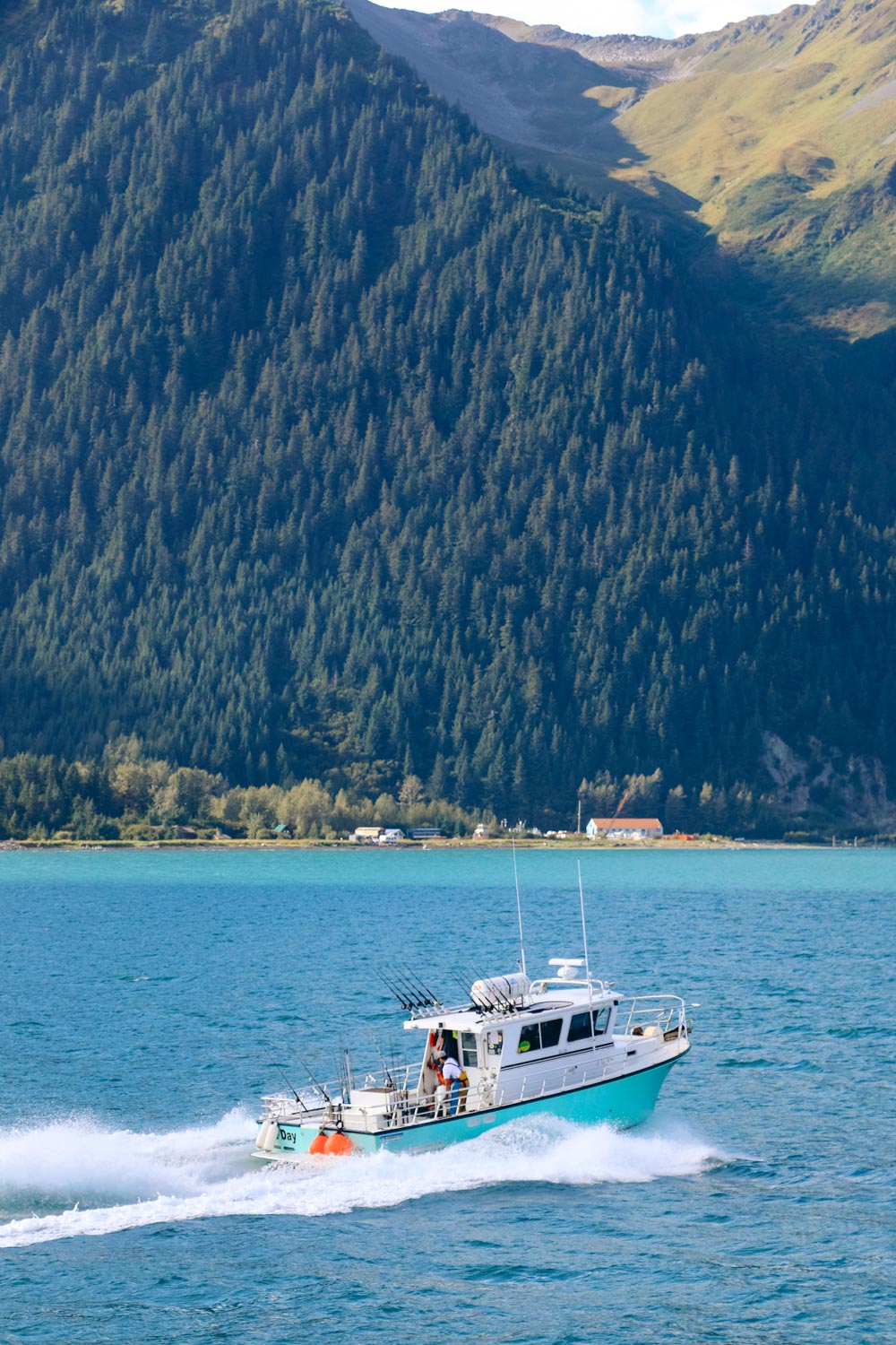 One Day in Seward, Alaska - Roads and Destinations