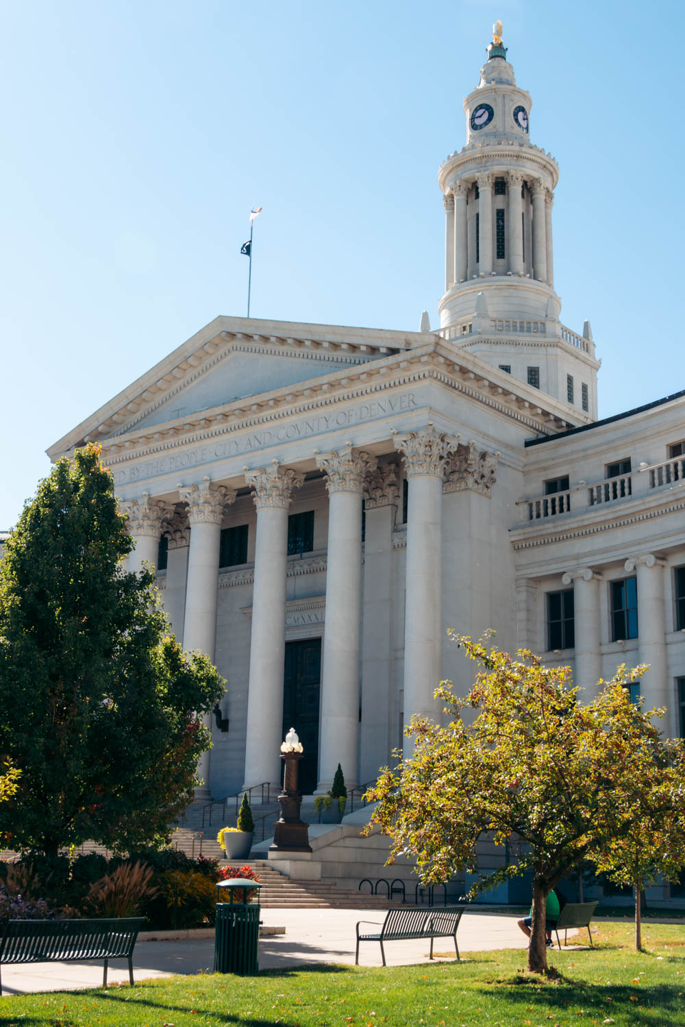 Highlights of Boulder and Denver in one day - Roads and Destinations