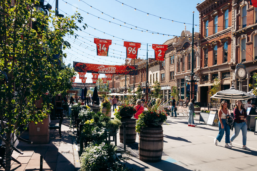 Highlights of Boulder and Denver in one day - Roads and Destinations