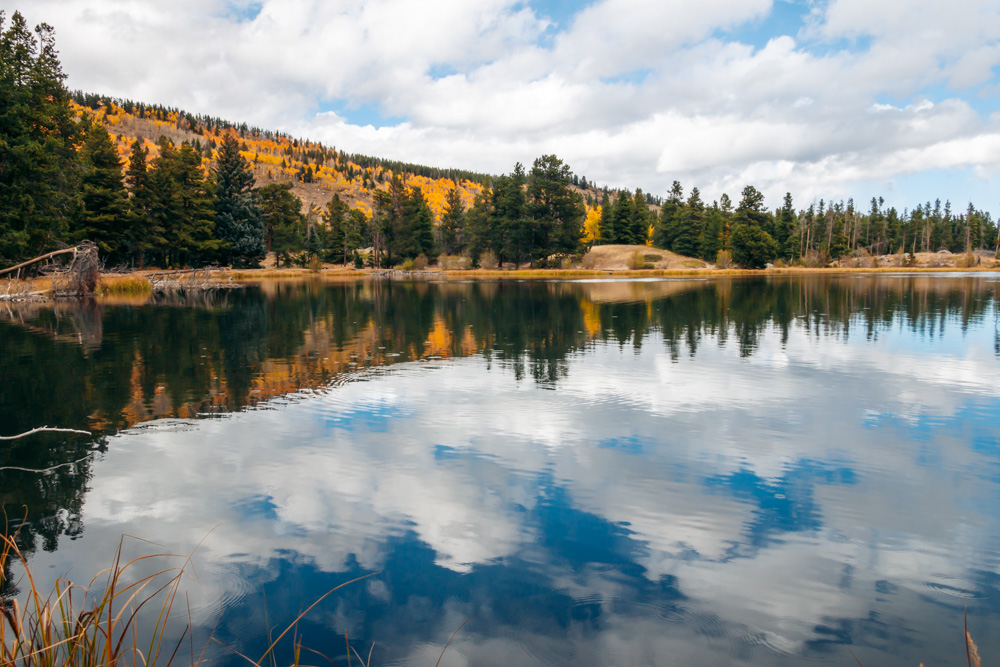 Sprague Lake Hike - Roads and Destinations