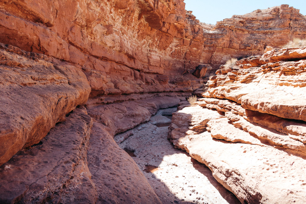 Cathedral Wash Hike - Roads and Destinations