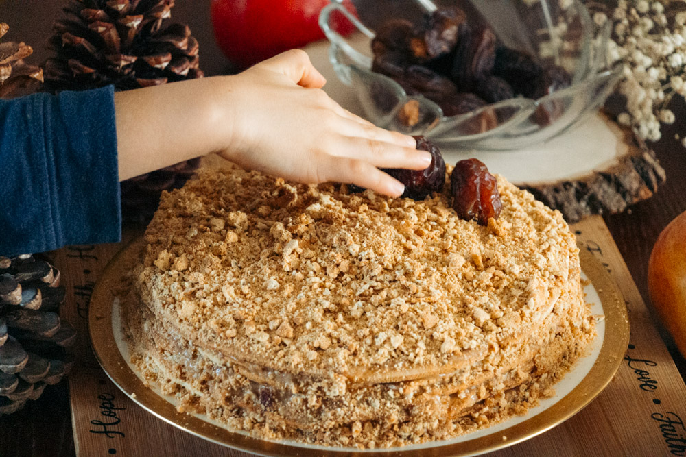 Medovik - Russian Honey Cake - Roads and Destinations.