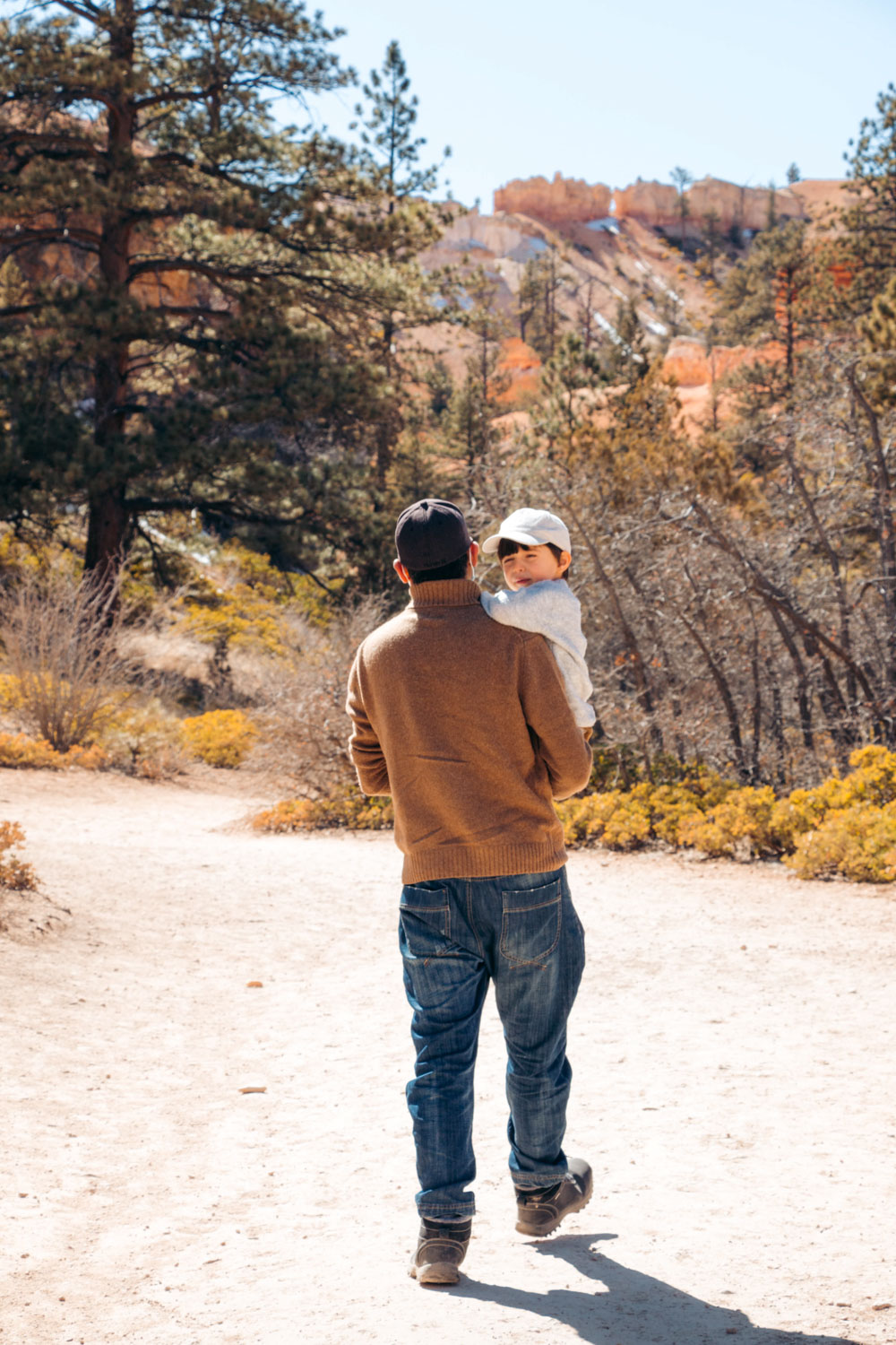 Mossy Cave Trail and Waterfall Hike in Bryce Canyon - Roads and Destinations