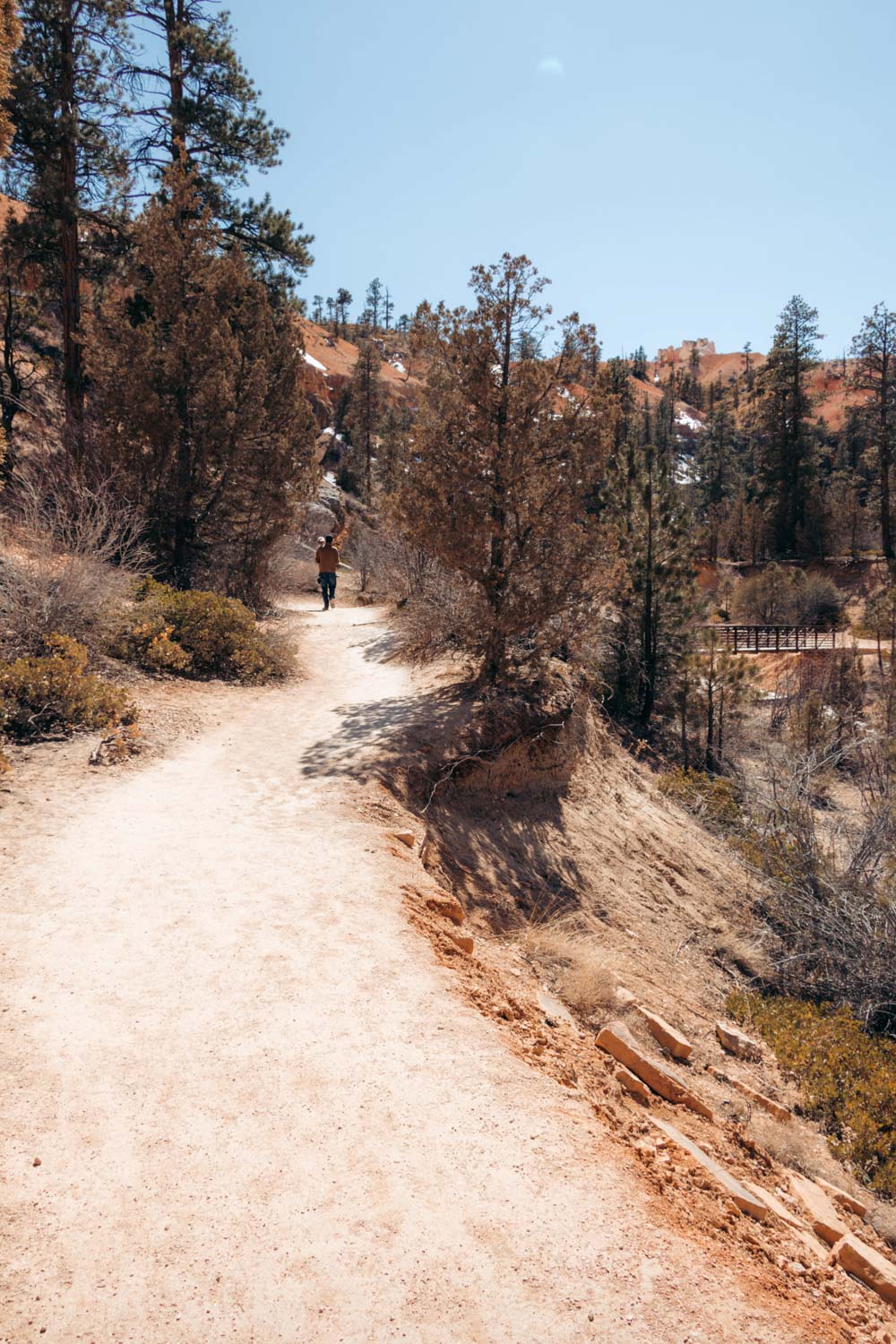 Bryce Canyon - Roads and Destinations