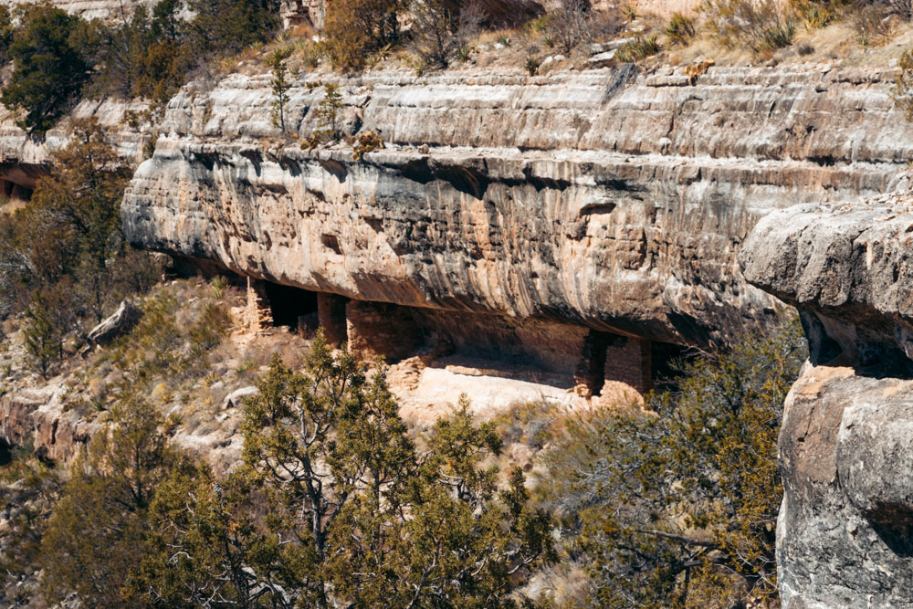 Visiting Walnut Canyon National Monument - Roads and Destinations