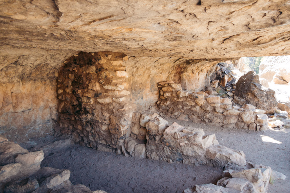 Visiting Walnut Canyon National Monument - Roads and Destinations