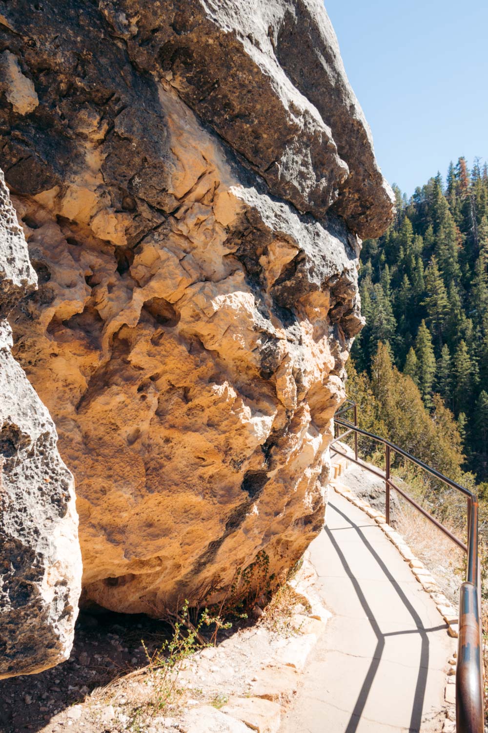 Visiting Walnut Canyon National Monument - Roads and Destinations