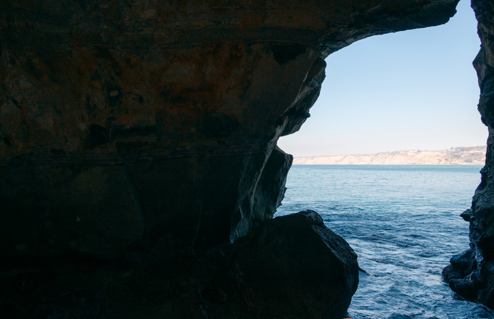 Visit Sunny Jim's Sea Cave - Roads and Destinations