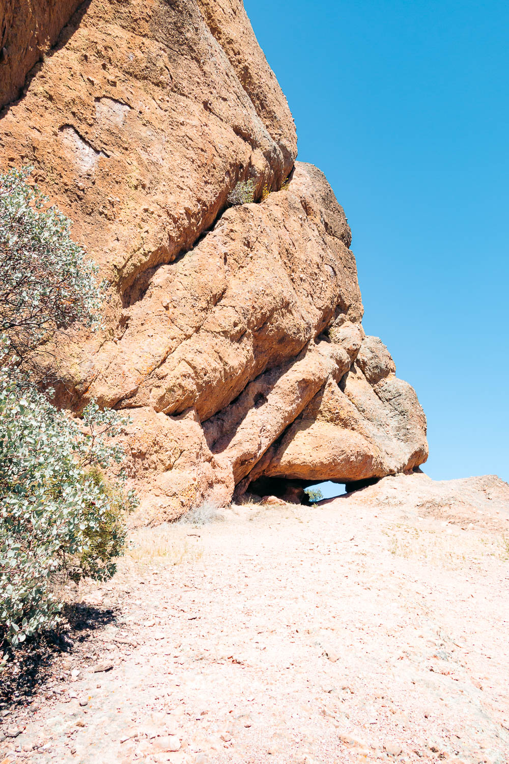 Hike Bear Gulch Cave and Rim Trails - Roads and Destinations