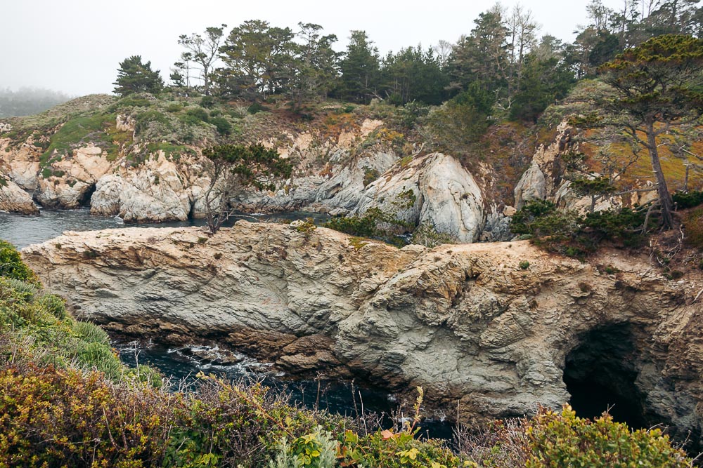 How to hike Bird Island Trail - Roads and Destinations