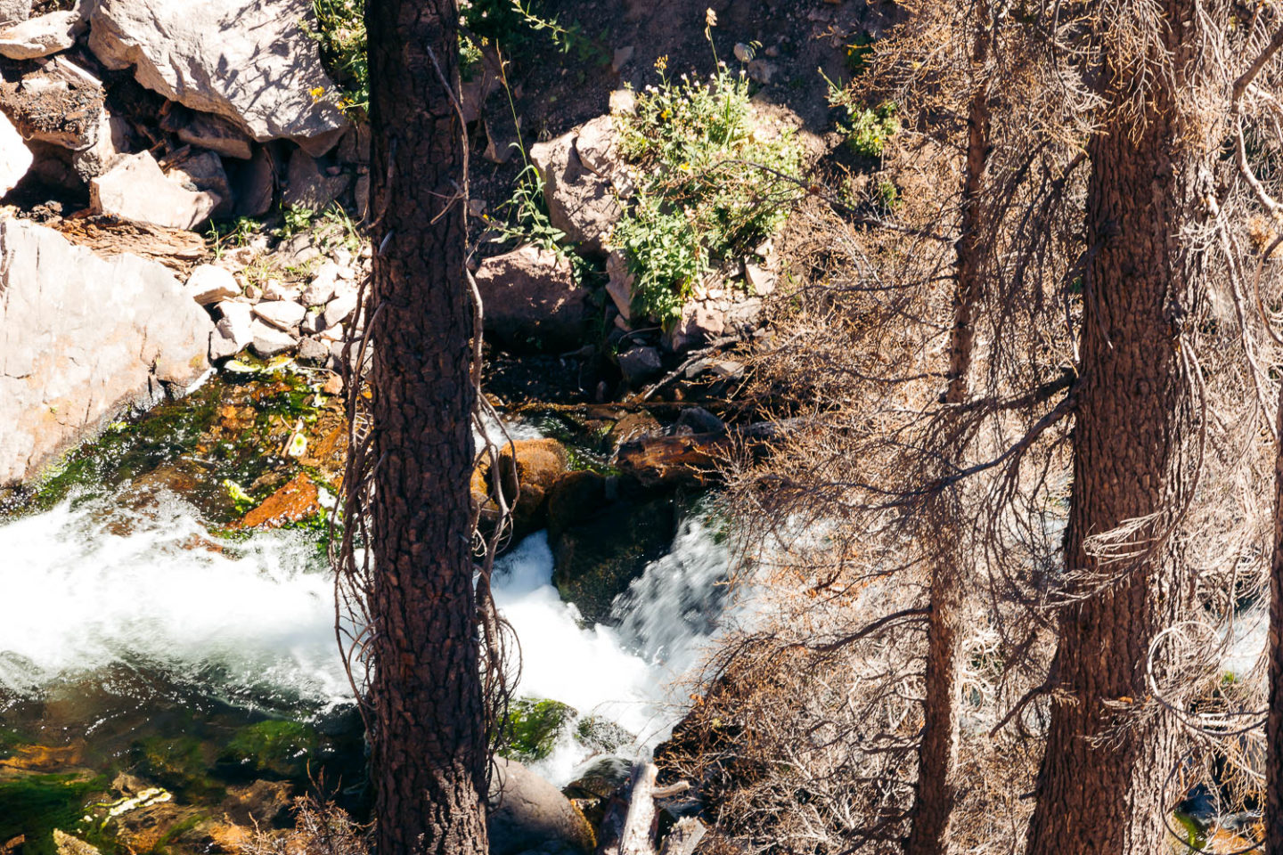 Lassen Volcanic National Park - Roads and Destinations.