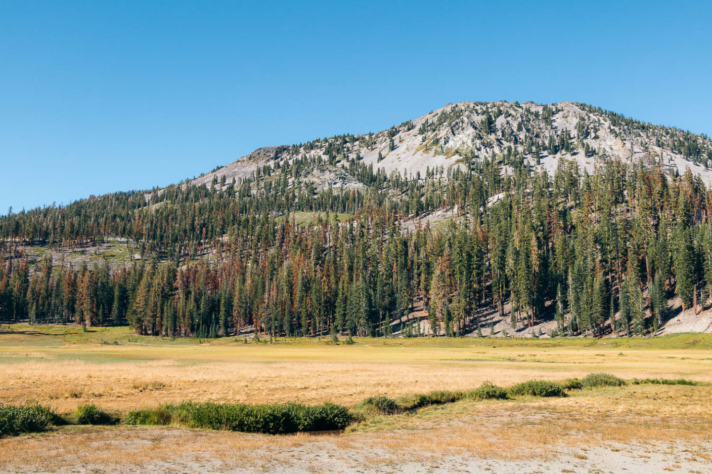 Lassen Volcanic National Park - Roads and Destinations