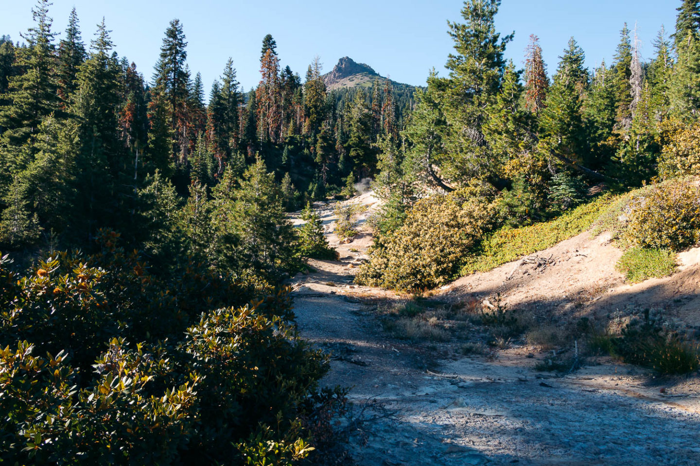 Lassen Volcanic National Park - Roads and Destinations