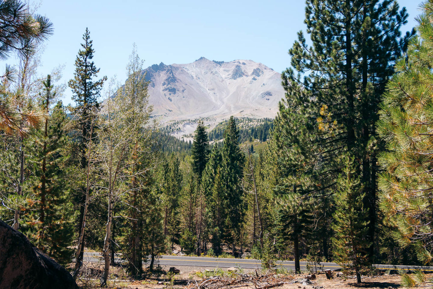 Lassen Volcanic National Park - Roads and Destinations