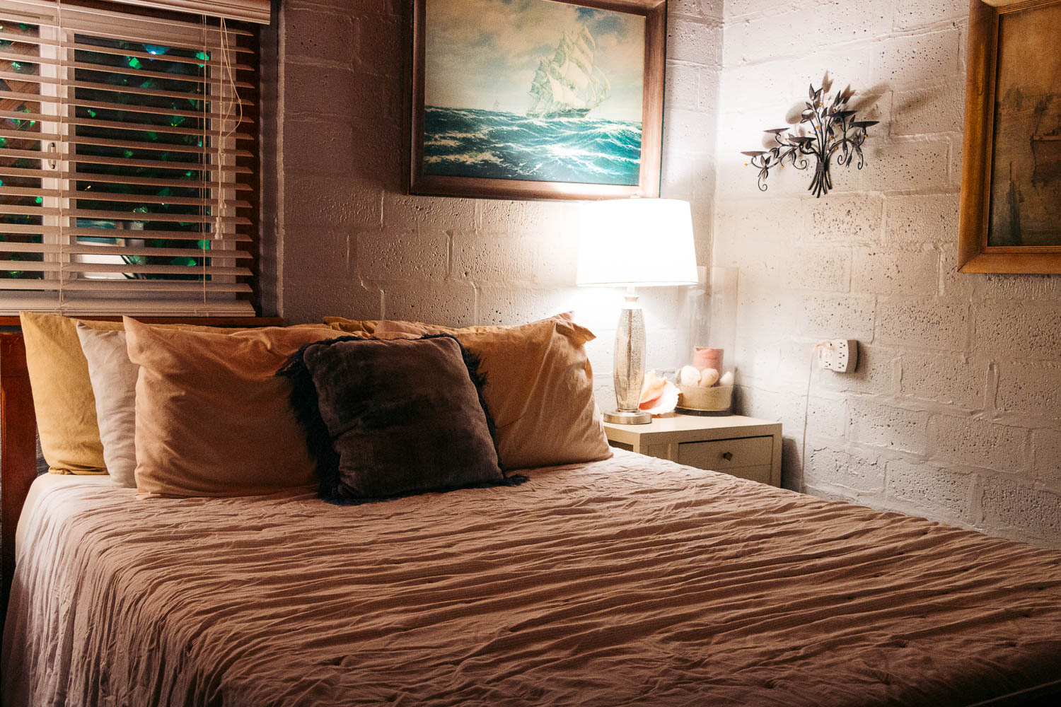 Inside Rustic Mott’s Cottage in Fall River Mills, California Roads