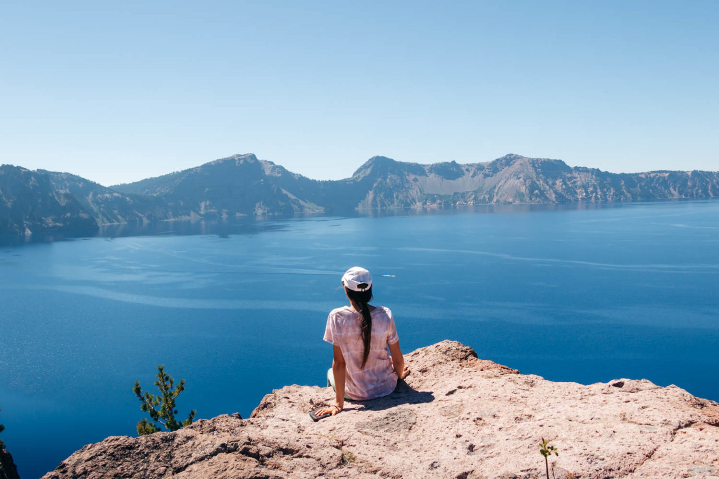 One day in Crater Lake - Roads and Destinations