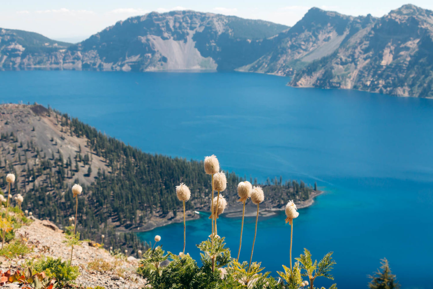 One day in Crater Lake - Roads and Destinations