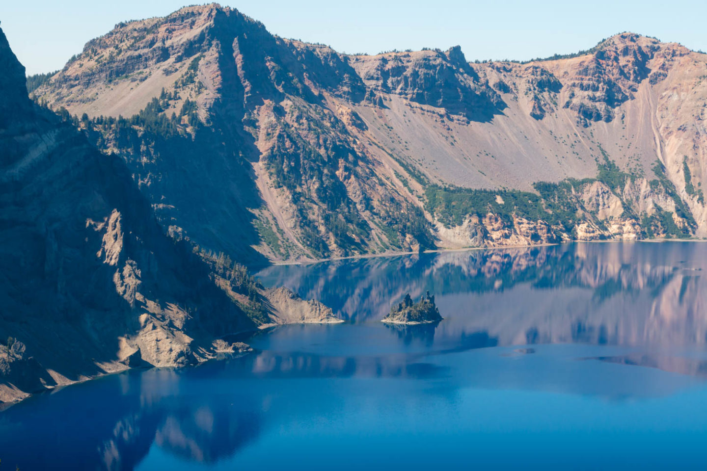 One day in Crater Lake - Roads and Destinations