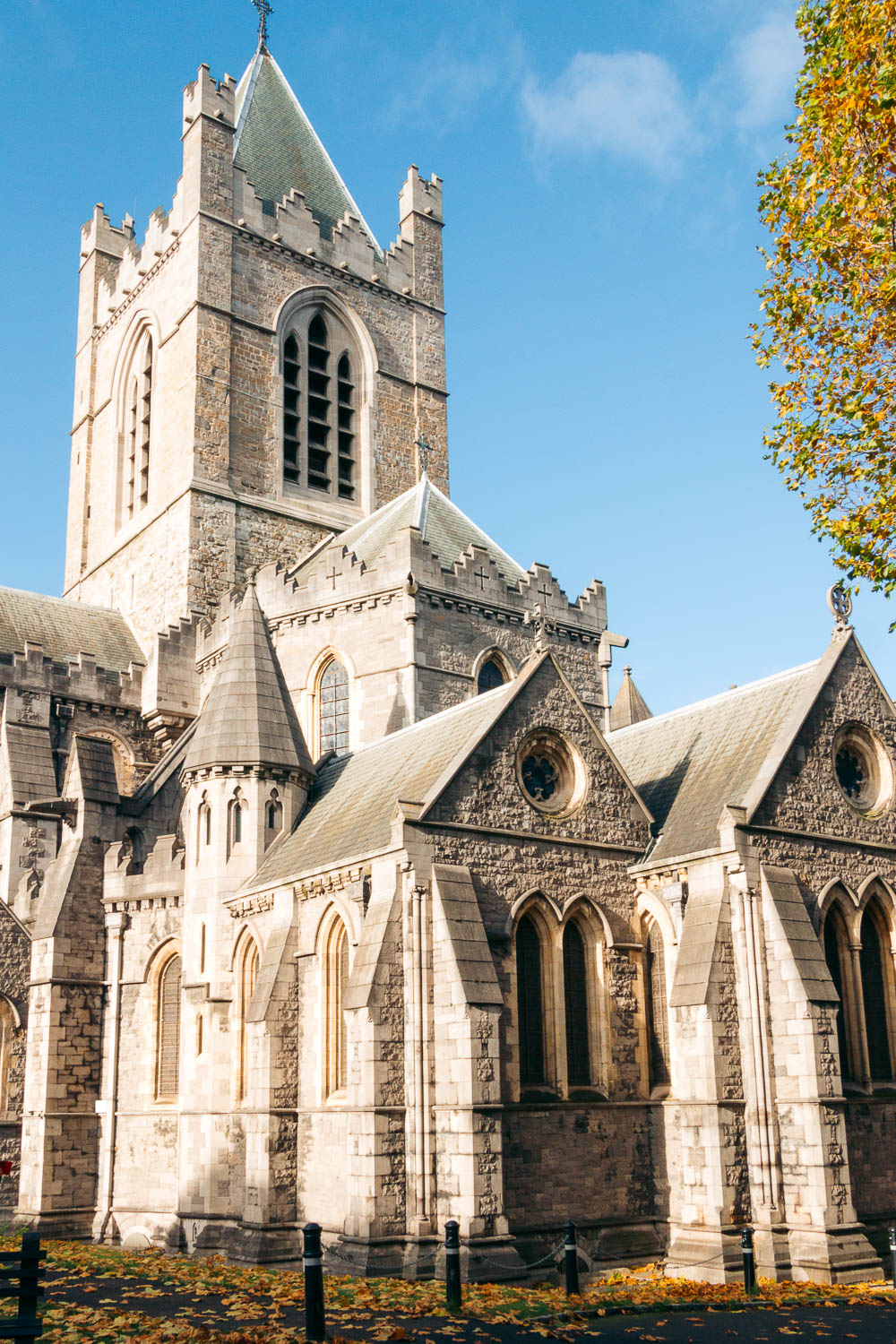 A guide to visiting Christ Church Cathedral in Dublin - Roads and Destinations