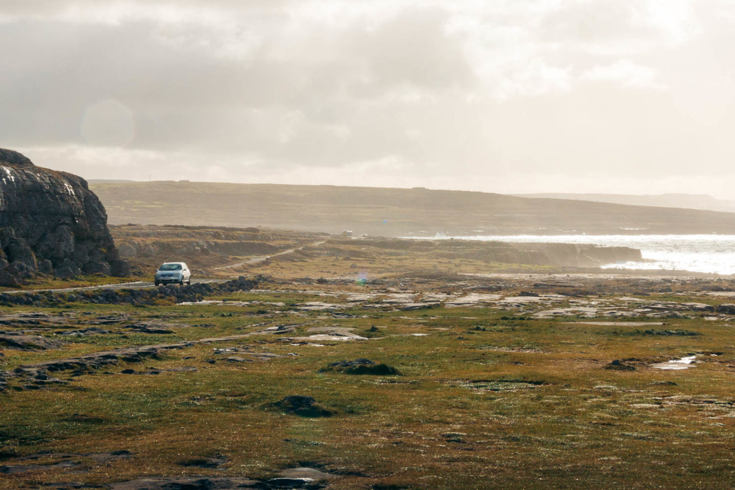 Forty shades of green, Ireland - Roads and Destinations