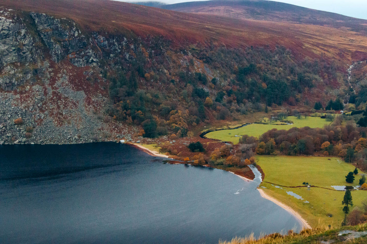 Forty shades of green, Ireland - Roads and Destinations