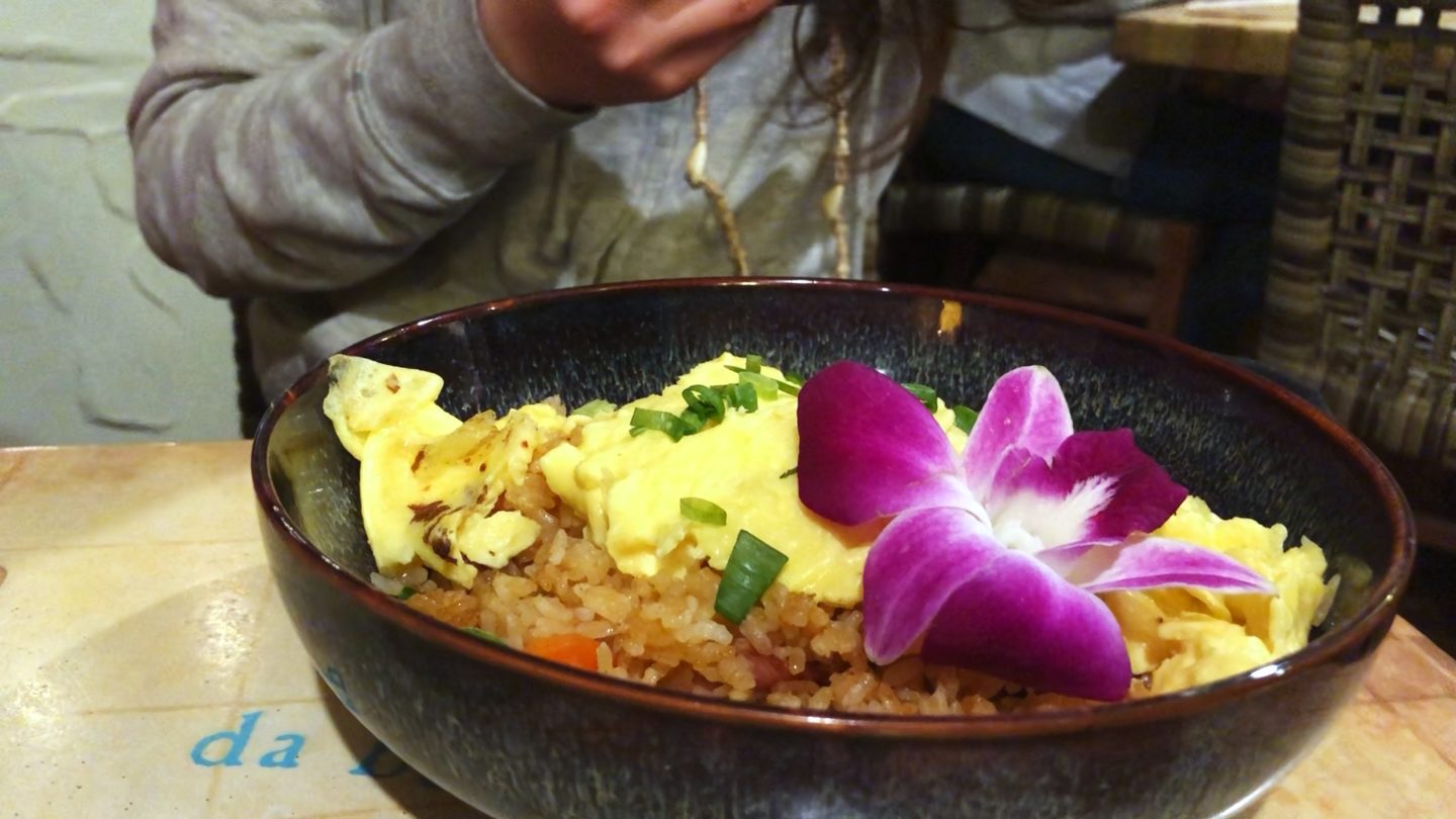 Lahaina Food Guide - Roads and Destinations