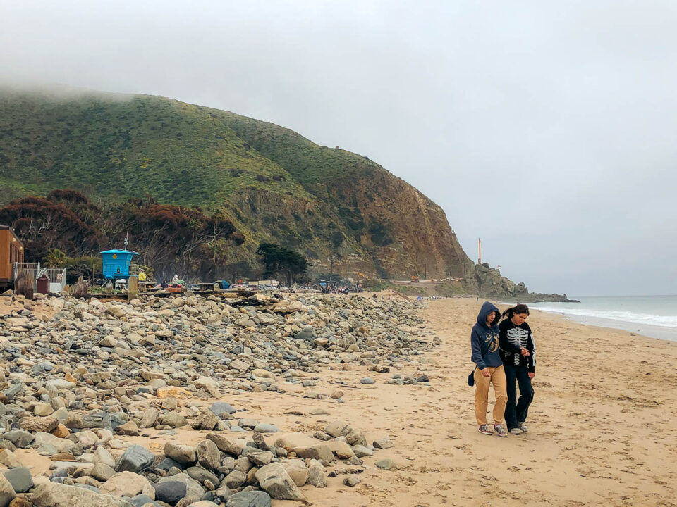 Barbecue at Sycamore Cove Beach, Malibu - Roads and Destinations