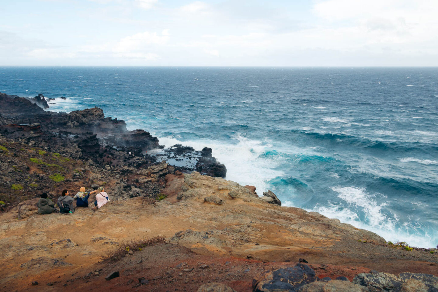 Nakalele Blowhole, Maui - Roads and Destinations 