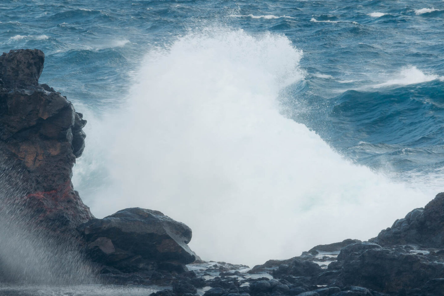 Nakalele Blowhole, Maui - Roads and Destinations 