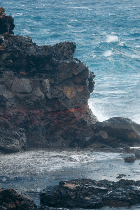 Nakalele Blowhole, Maui - Roads and Destinations 