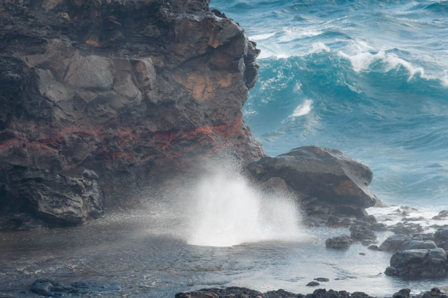 Nakalele Blowhole, Maui - Roads and Destinations 