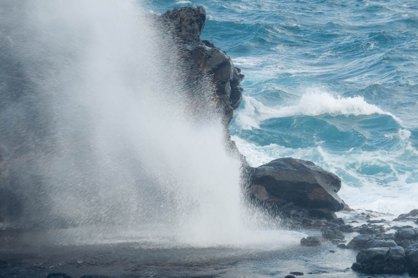 Nakalele Blowhole, Maui - Roads and Destinations 