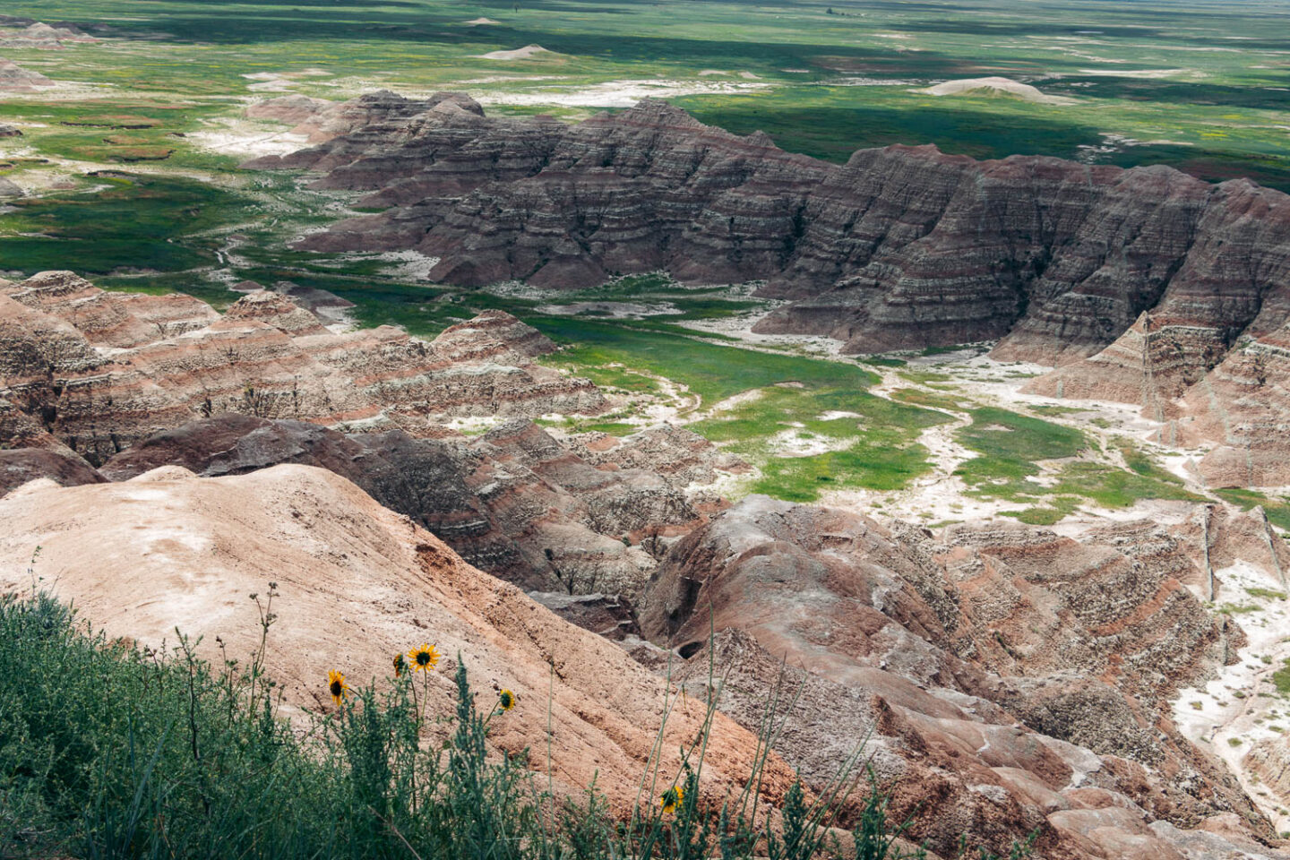 Midwest. South Dakota-Nebraska Road Trip - Roads and Destinations