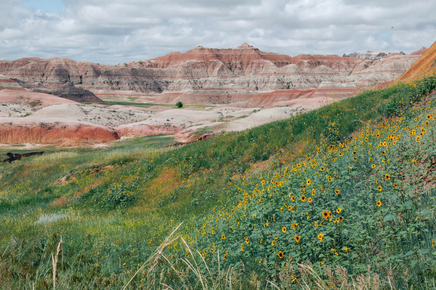 Badlands National Park - Roads and Destinations